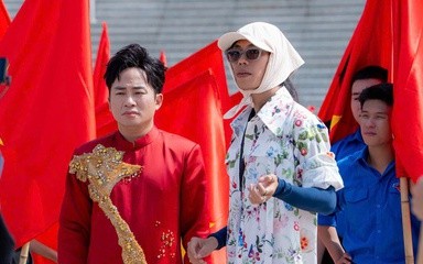 Đạo diễn Nguyễn Việt Dũng tiết lộ hậu trường làm MV "Viết tiếp câu chuyện hòa bình"