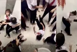 Nữ sinh cấp 2 ở TP.HCM bị đánh hội đồng ngay trong trường 0