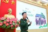 Trung tá quân đội 17 năm bền bỉ "thắp lên một que diêm", con hỏi một câu, lời đáp khiến ai cũng xúc động