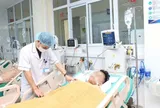 Tự ý truyền dịch, nam thanh niên nguy kịch vì phù phổi cấp