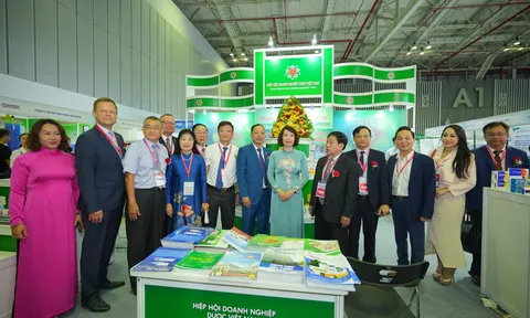 Đẩy mạnh hoạt động xúc tiến thương mại và áp dụng chuyển đổi số ngành Y tế - Dược phẩm