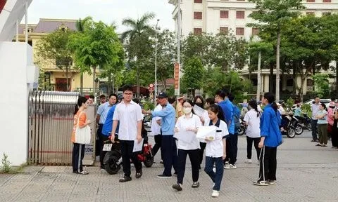 Hải Phòng: Công bố điểm chuẩn vào lớp 10 Trường THPT chuyên Trần Phú