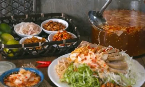 Các loại rau làm gỏi ngon nhưng chứa đầy giun sán