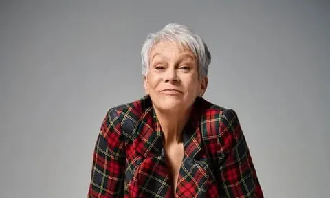 Ngôi sao Jamie Lee Curtis nói về phẫu thuật thẩm mỹ, quyền lực và vấn đề tuổi tác ở Hollywood