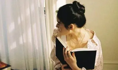 Nghèo không phải số phận: 4 lối tư duy yếu kém khiến đời bạn mãi luẩn quẩn