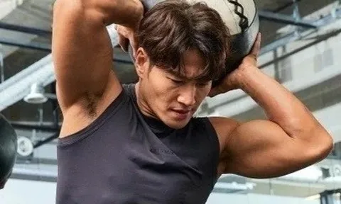 Đám cưới 'kín tiếng chưa từng thấy' của Kim Jong Kook