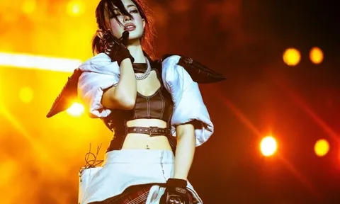 Châu Bùi gây bất ngờ với 7 tiết mục hoành tráng trên sân khấu concert đầu tiên, đánh dấu sự chuyển mình từ hình ảnh...