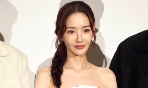 Không thể tin nổi chuyện vừa xảy ra với Park Min Young