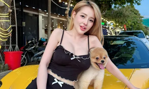 Cách Ngân 98 "rải tiền"