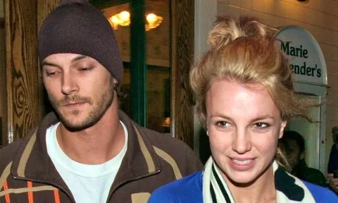 Cuốn sách kể tội Britney Spears