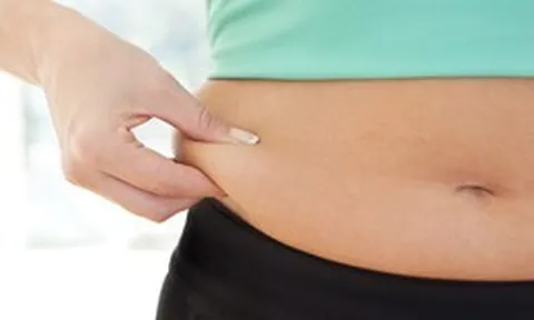 Bài tập đơn giản nhất giúp giảm mỡ bụng sau tuổi 50