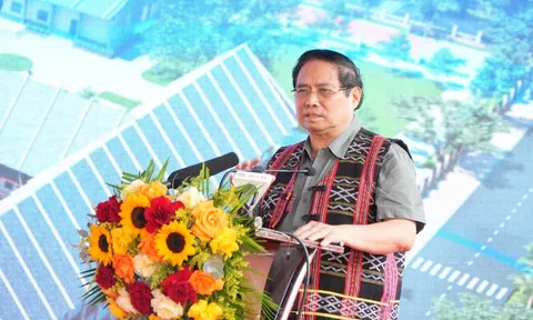 Khởi công trường học ở vùng biên Đà Nẵng: Thủ tướng dặn không để thất thoát 0