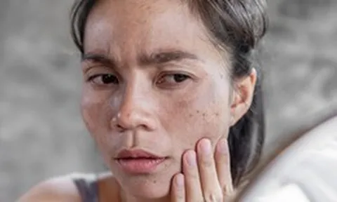 7 sai lầm khi skincare buổi tối khiến bạn nhanh già