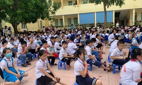 Trường TH Cự Khê xin lỗi, chấm dứt hợp đồng suất ăn sau vụ "thịt ôi, trứng hỏng" 0