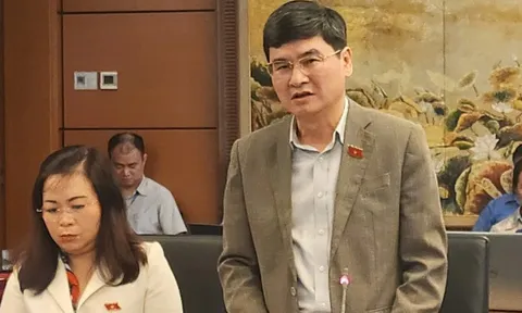 ĐBQH đề xuất cho học sinh mượn sách giáo khoa, không lo việc hàng năm phải mua 1