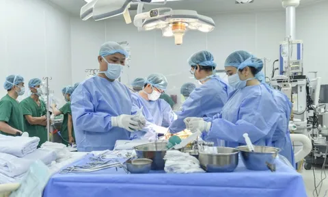 Cháu hiến gan cứu sống người cậu nguy kịch, từng xin 'về quê chờ chết' 0
