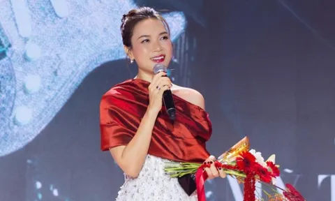 Mỹ Tâm liên tục chuyển khoản 1,1 tỷ đồng