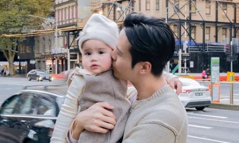 “Ông bố nhà người ta” Lâm Thành Kim: Ra ngoài làm sếp, về nhà làm ba của Rosa