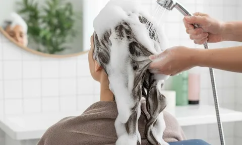 Phát hiện dầu gội phủ bạc Vinamake là hàng giả, yêu cầu thu hồi toàn quốc 0