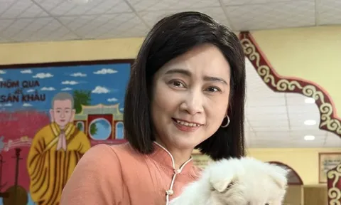 Nữ NSƯT bị người yêu bắt cá 2 tay, định không lấy chồng lại gặp được người như ý, chủ khách sạn to đẹp