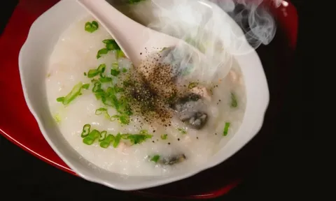 5 thực phẩm ăn vào giờ nào trong ngày cũng "kích thích" tế bào ung thư, ăn buổi sáng càng sớm "lành ít dữ nhiều"