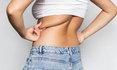 6 mẹo tốt nhất để giảm mỡ lưng sau 45 tuổi