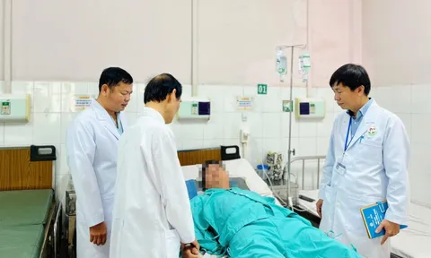 Đau nhức vùng háng, đi khám phát hiện bị hoại tử chỏm xương đùi