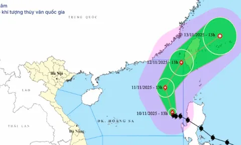 Bão Fung Wong giật cấp 16, đổi hướng di chuyển