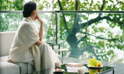 Nghịch lý nhân tình thế thái: Vay được tiền thành kẻ thù, không vay được cũng hóa xa lạ