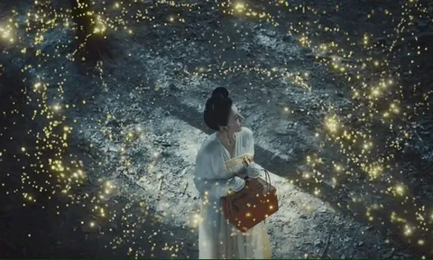 Nhan sắc của mỹ nhân này không thể là người thường được: Trời sinh độc nhất vô nhị, đẹp gì mà đẹp thế