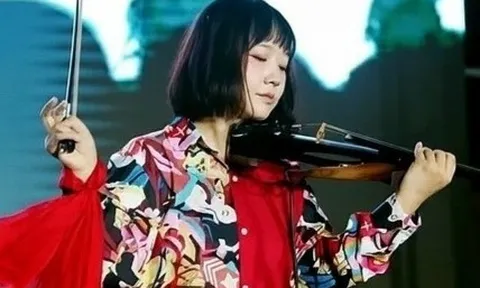 Tranh cãi vụ ca sĩ Huệ Quân bị ghế điện ép tử vong