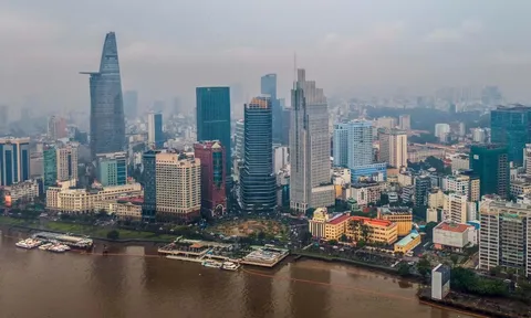 Bi kịch "tỉ phú" đền bù