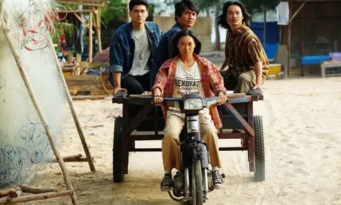 Phim 'Truy tìm long diên hương' có gì mà gây sốt phòng vé Việt?