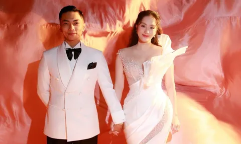 Phan Hiển vinh dự Huân chương Lao động hạng Ba, Khánh Thi có phản ứng gây chú ý