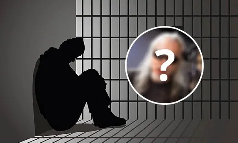 Huyền thoại nhạc Rock mời bạn tù đến nhà chơi và cái kết