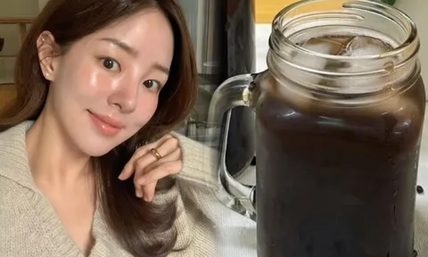 Gái Hàn mách nhau món đồ uống "đen xì" sau khi tập gym: Đẹp cả da lẫn tóc, collagen tự nhiên dồi dào 