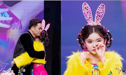 Ca sĩ Nguyễn Ngọc Kim Cương bật khóc, ôm chặt lấy bố