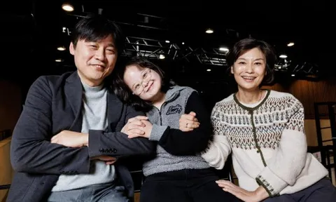 Nữ diễn viên mắc hội chứng down toả sáng trên sân khấu