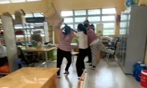 Diễn biến mới vụ thầy giáo nhắn tin “thân mật” với nữ sinh, phụ huynh vào trường gây rối ở Tây Ninh