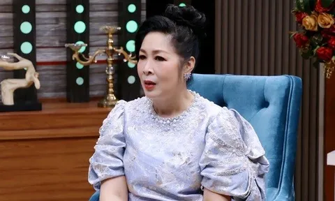 NSND Hồng Vân tuyên bố: "Tôi sẽ cho trợ lý nghỉ việc"