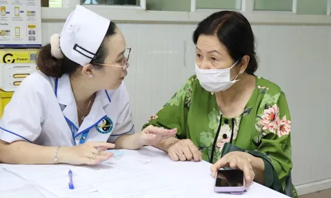 TPHCM: Dừng khám chữa bệnh BHYT ban đầu tại 4 cơ sở y tế