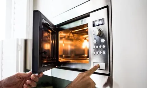 Sau 30 năm cuộc đời tôi mới biết lò vi sóng có chức năng này: Bạn sẽ bất ngờ khi đọc tiếp!
