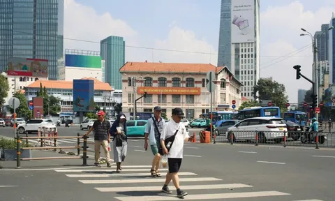 Dự báo thời tiết hôm nay, 24-12: Nam Bộ về cuối ngày có mưa vài nơi