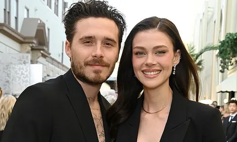 Thêm dầu vào lửa: Nàng dâu bất trị nhà Beckham đăng bài ẩn ý về gia đình, giữa lúc chồng "block" bố mẹ chồng