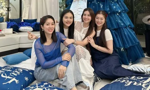 Sao Việt trang trí nhà cửa, quây quần đón Giáng sinh