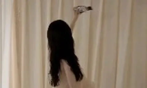 Mỹ nhân hễ xuất hiện là gạch đá xây đủ 8 tòa nhà: Đẹp người mà xấu nết, không chàng trai nào dám yêu