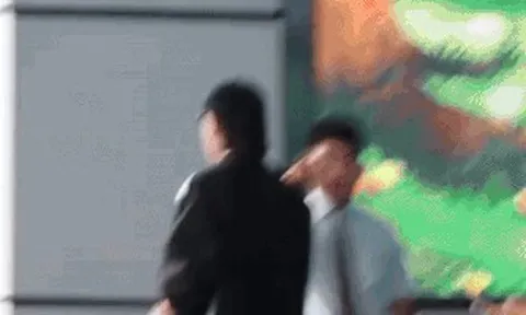 Nam ca sĩ bị xuất huyết não, phải phẫu thuật khẩn lấy cục máu đông để giữ tính mạng