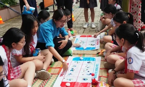 Từ tháng 1/2026, TP.HCM hạn chế học sinh dùng điện thoại vào giờ chơi 0