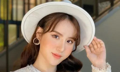 Nữ ca sĩ 31 tuổi chỉ có 1 hit: "Tôi buồn, hi vọng mọi thứ tươi sáng hơn"