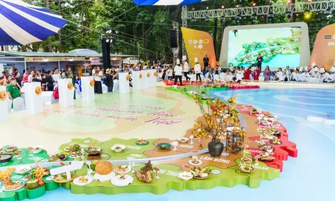 MAGGI đồng hành cùng Hiệp hội Du lịch TP HCM tổ chức lễ hội "Rạng danh văn hóa ẩm thực Việt"